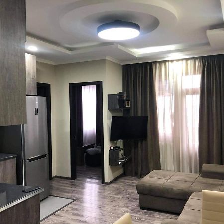 Apartament George-Groups Kutaisi Zewnętrze zdjęcie