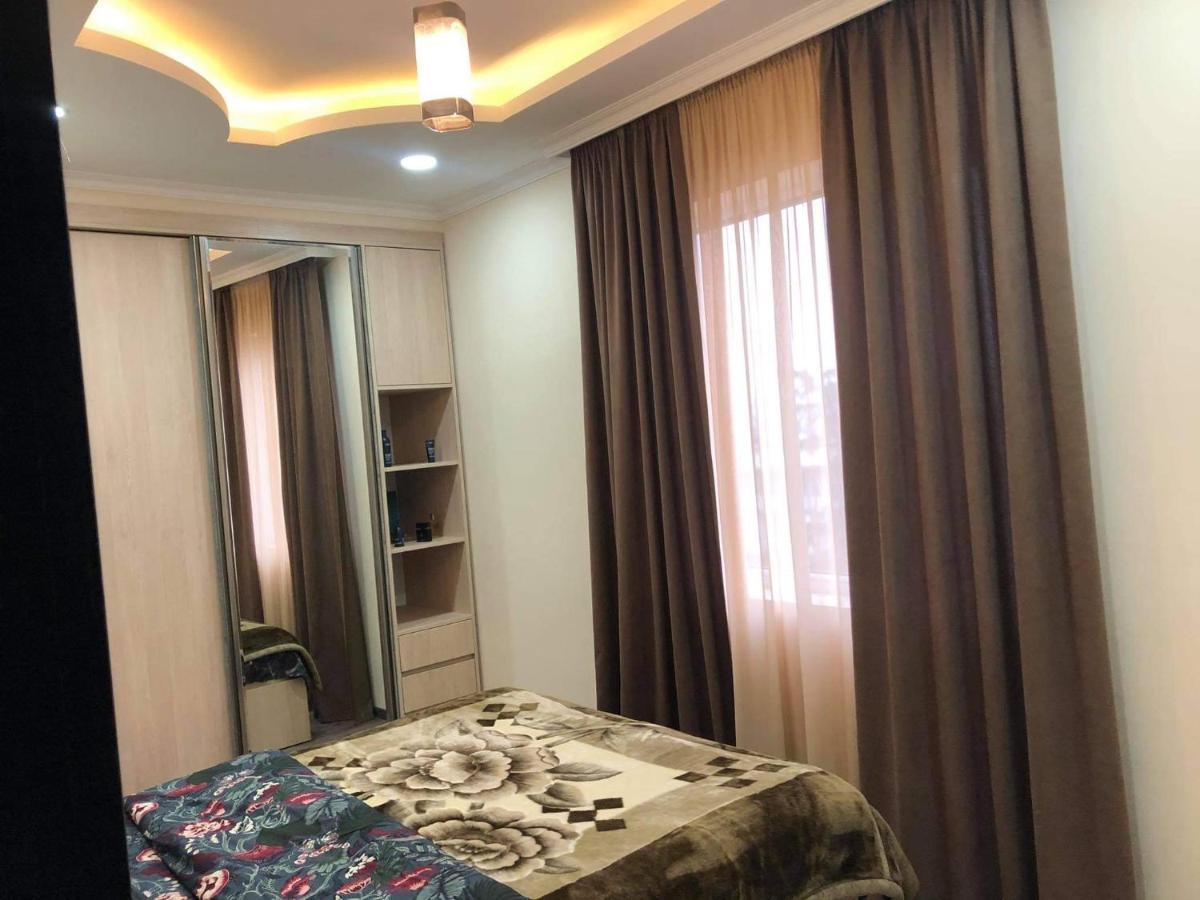 Apartament George-Groups Kutaisi Zewnętrze zdjęcie